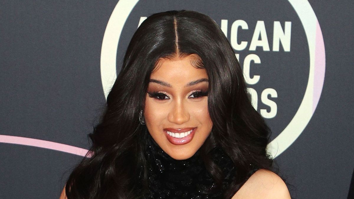 1200x680 Cardi B Wants Son's Name Tattooed on Her Face, Desktop