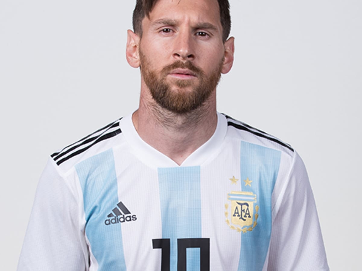 1200x900 Lionel Messi, Family & Facts, Desktop