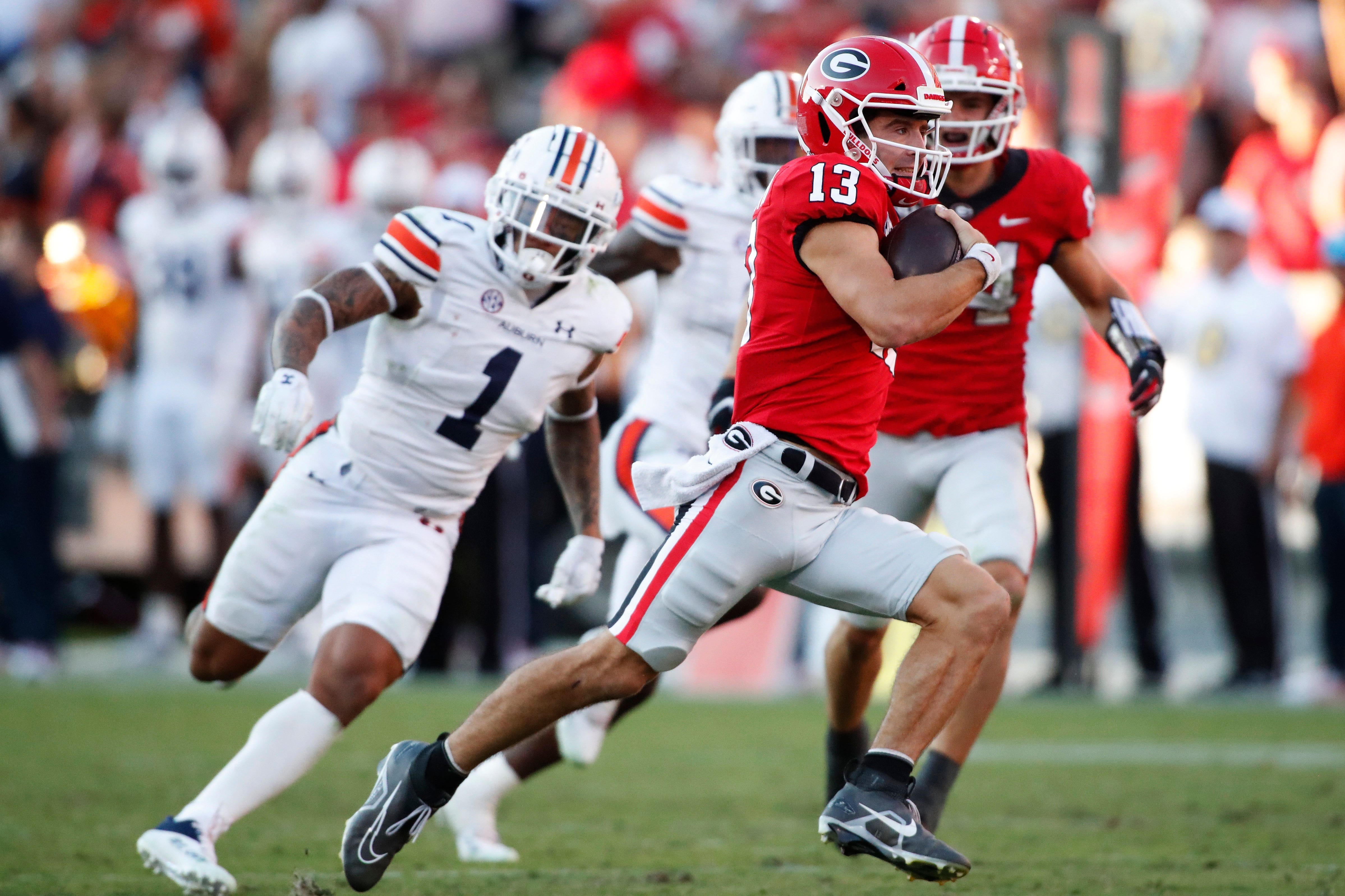 4800x3200 Georgia football QB Stetson Bennett leads the Bulldogs in TD runs, Desktop