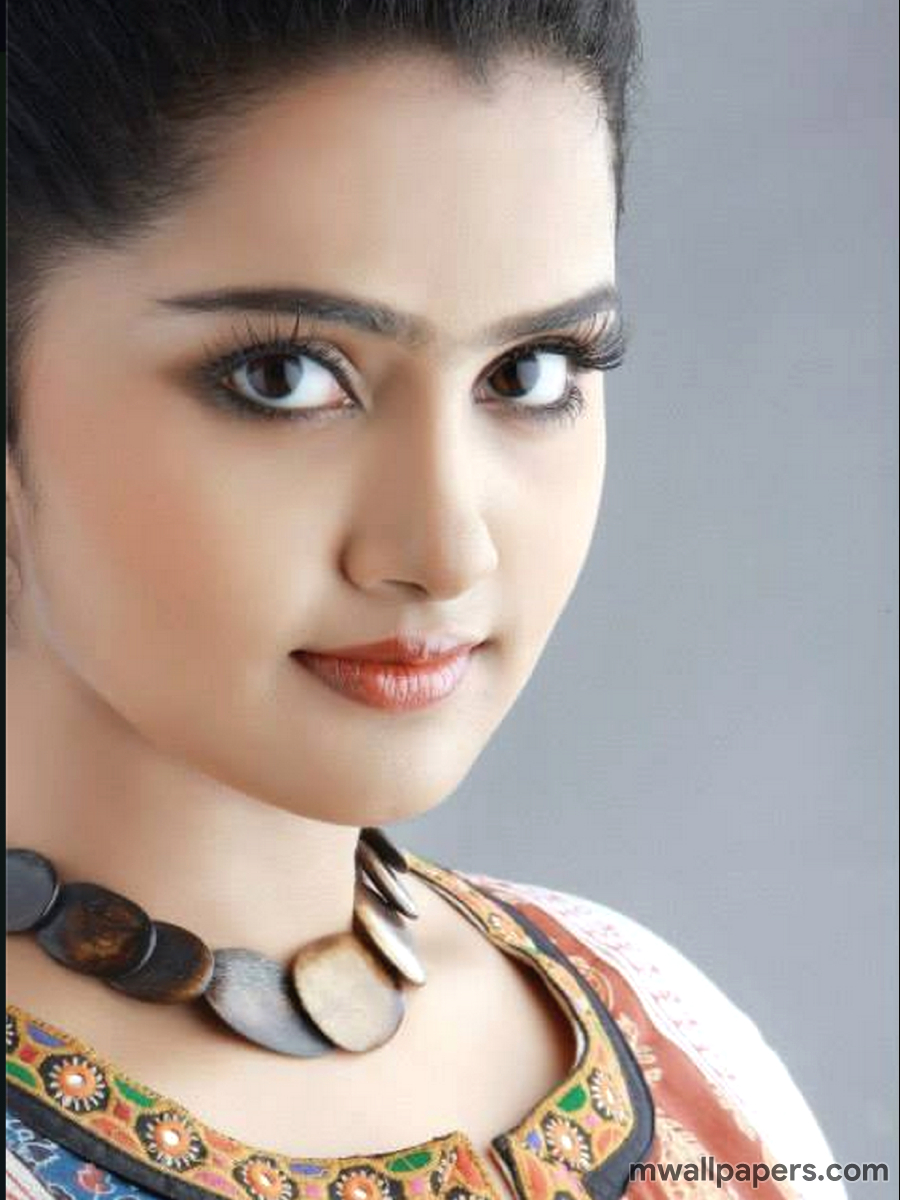 900x1200 Anupama Parameswaran Latest HD Image (1080p) - #anupama #anupamaparameswaran #kollywood. Beautiful girl face, Beautiful women faces, Beautiful girl photo, Phone