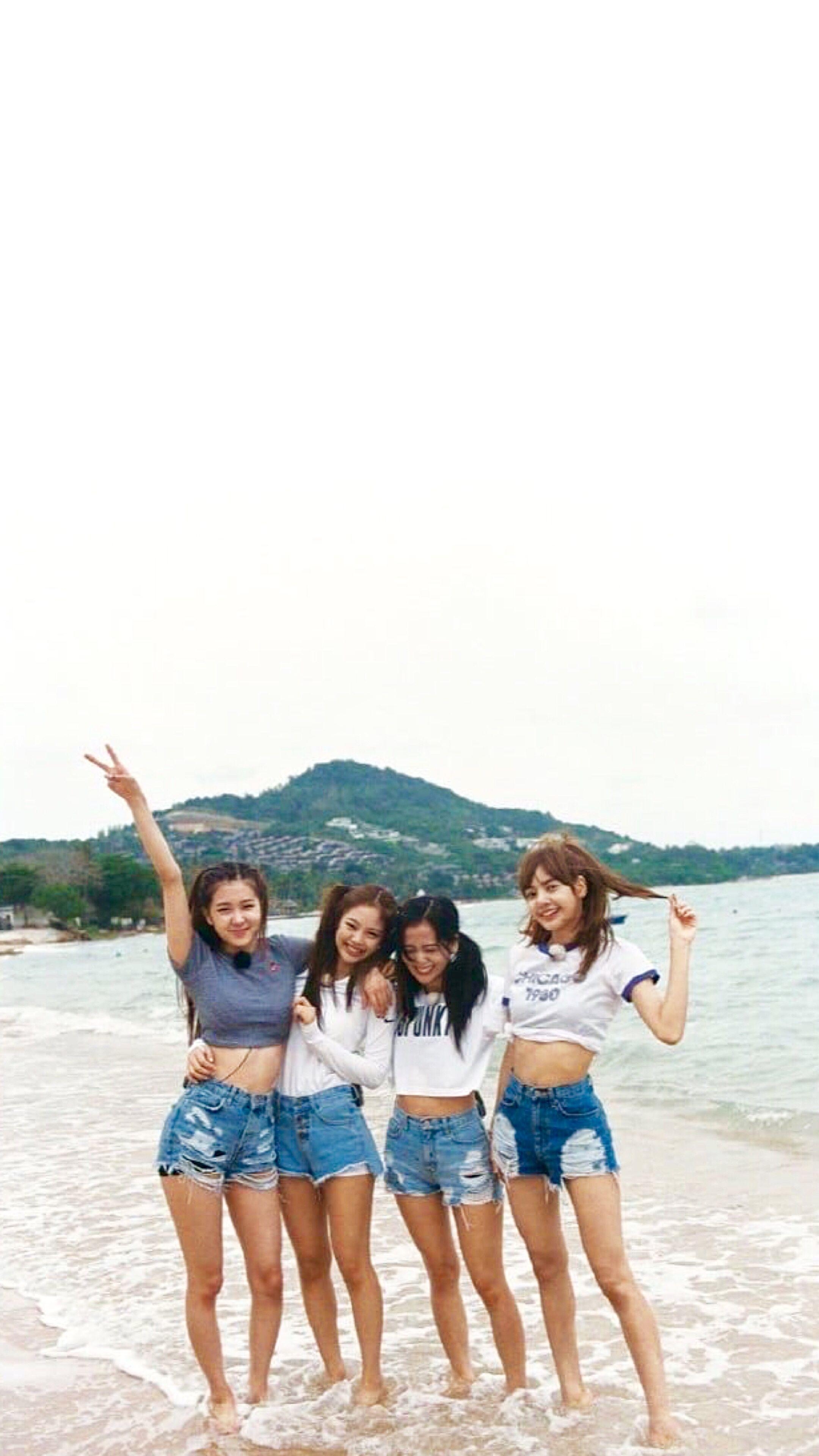 2160x3840 wallpaper #Blackpink #lisa #jisoo #jennie #rose. Wallpaper in 2018, Phone