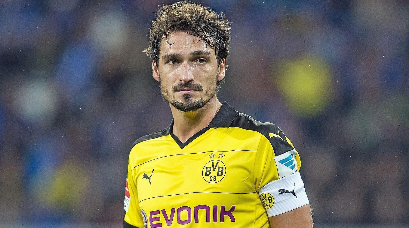 1360x760 Mats Hummels Wallpaper HD, Desktop