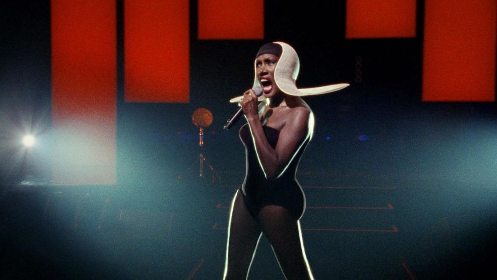 1600x900 Grace Jones: Bloodlight and Bami, Desktop