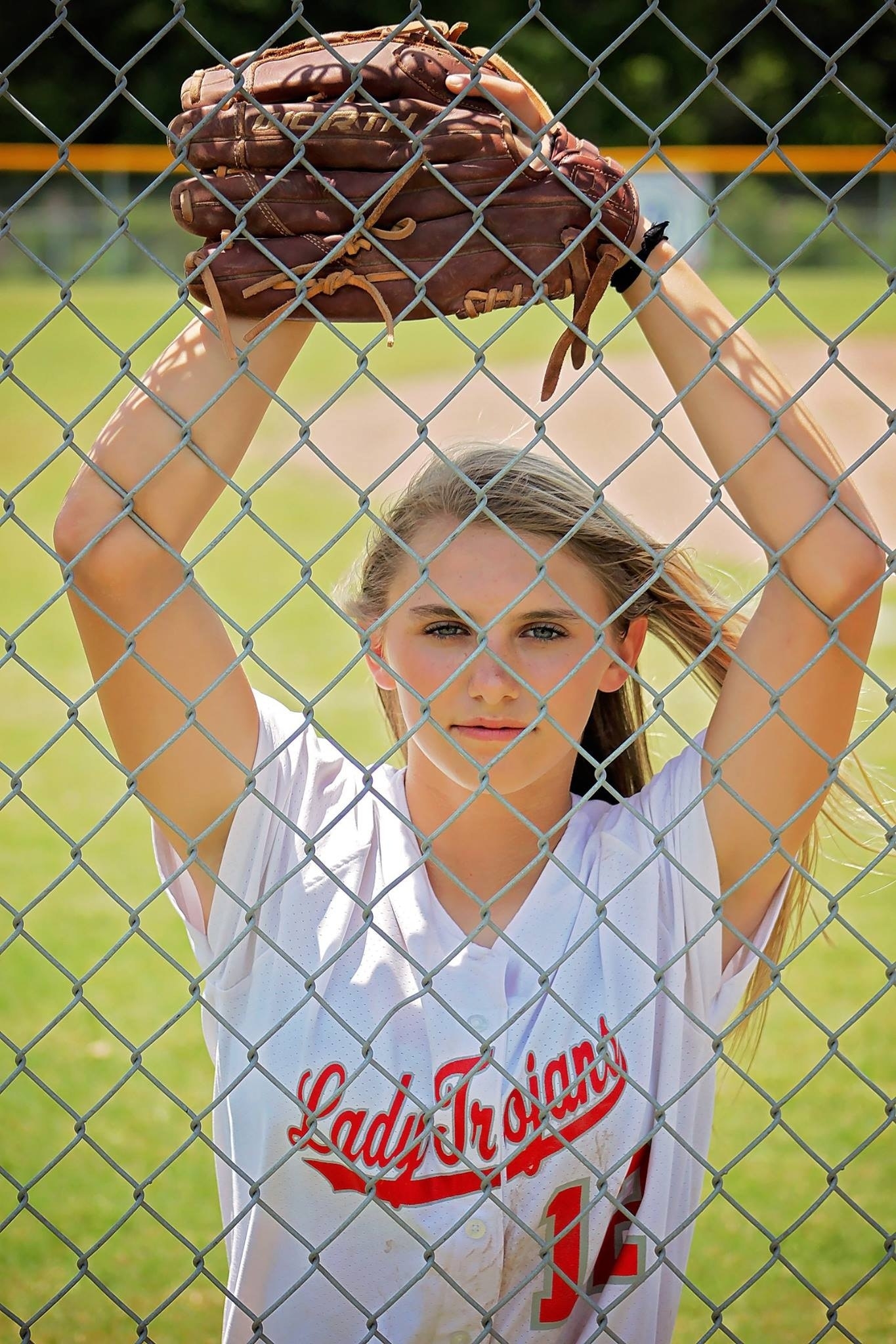 1370x2050 Softball Photo, Download The BEST Free Softball & HD Image, Phone