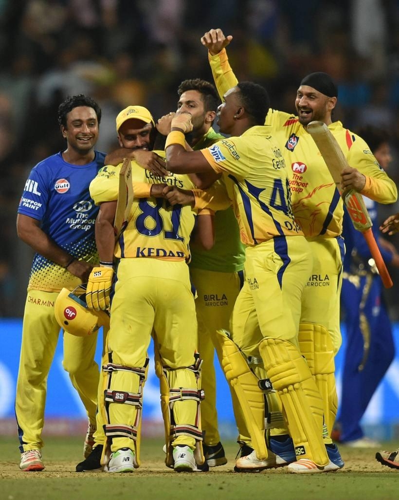 820x1030 IPL 2018 MI vs CSK: Chennai stun defending champs Mumbai in IPL, Phone