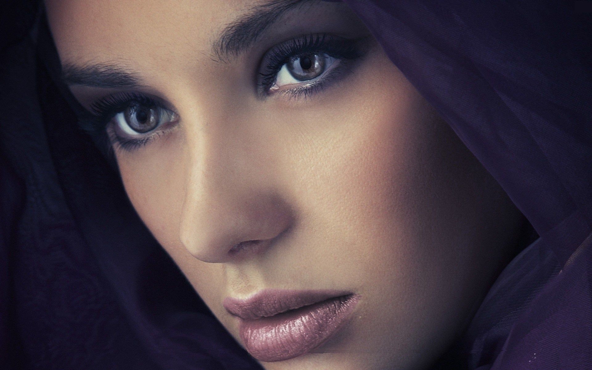 1920x1200 Beautiful Arab Girl Close Up Photo Wallpaperx1200, Desktop