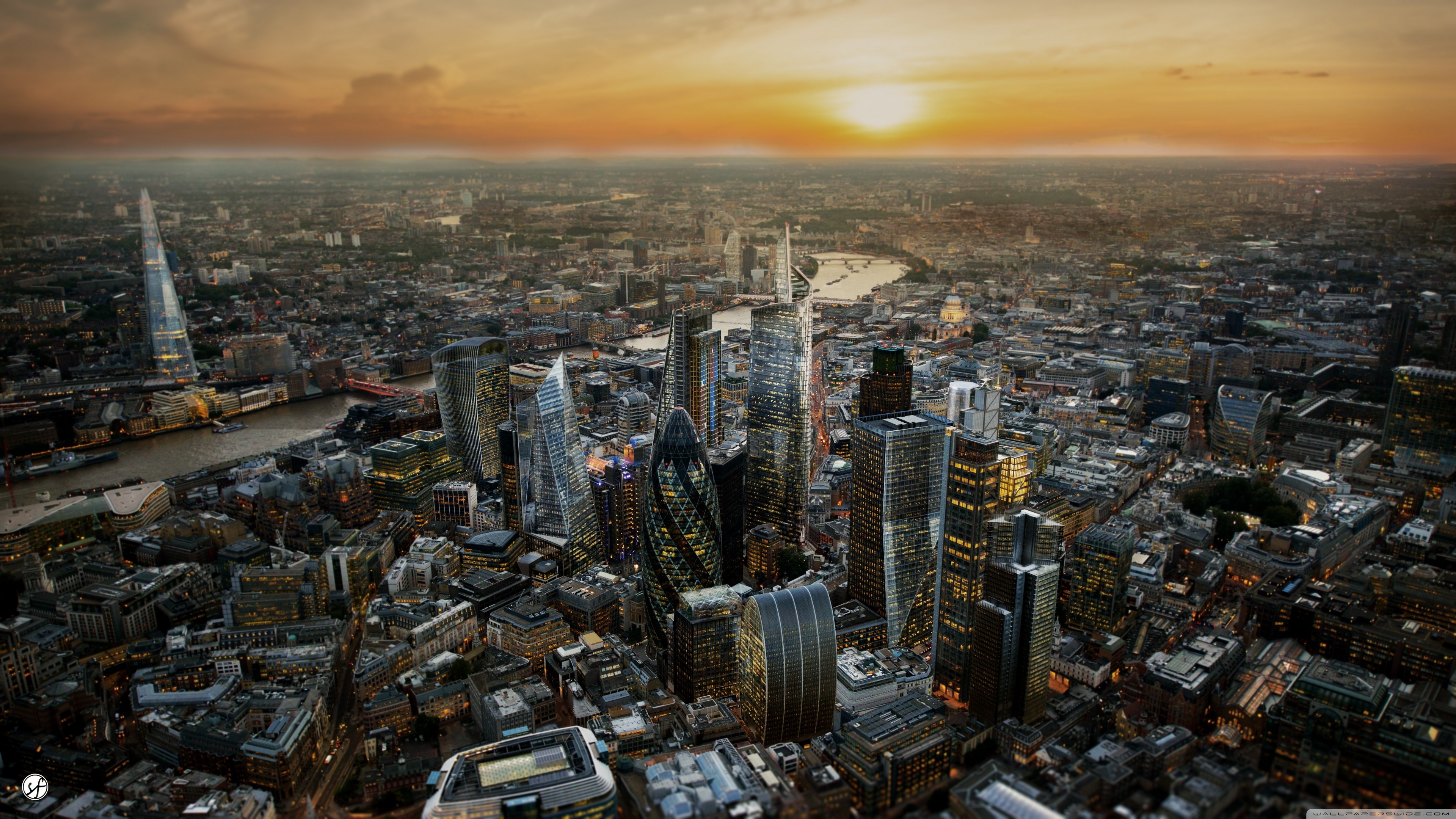 3840x2160 Aerial London 4K, Desktop