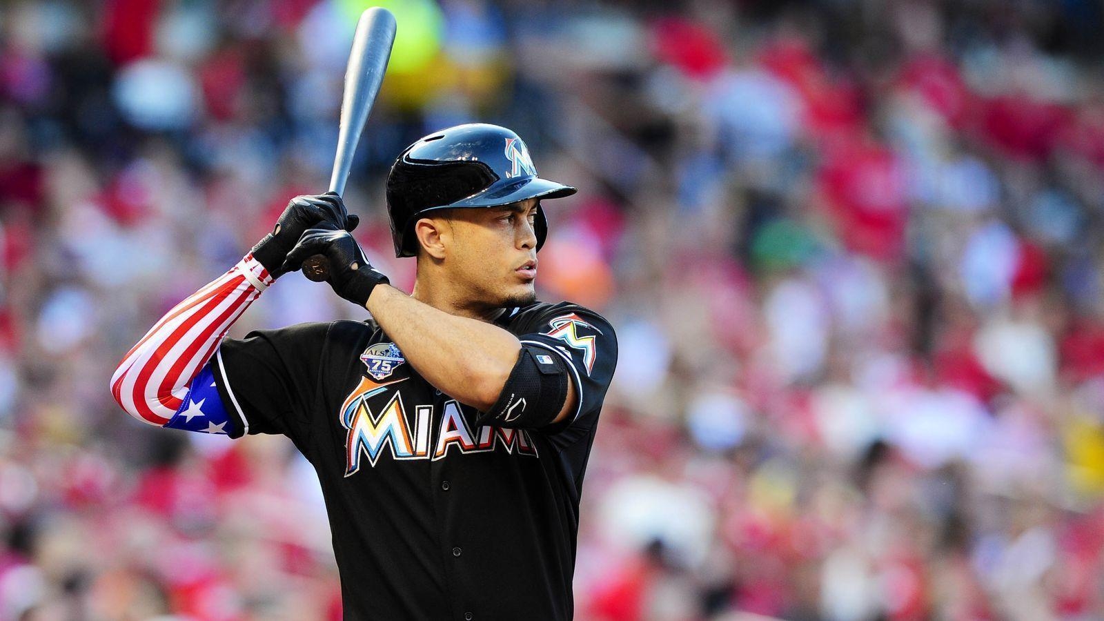 1600x900 Giancarlo Stanton to test out protective face guard in Spring, Desktop