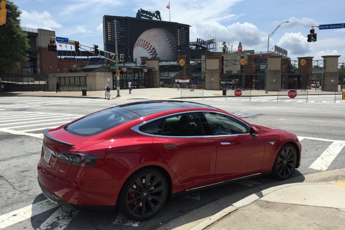 1310x880 Can a Tesla survive a weekend of tailgating?, Desktop