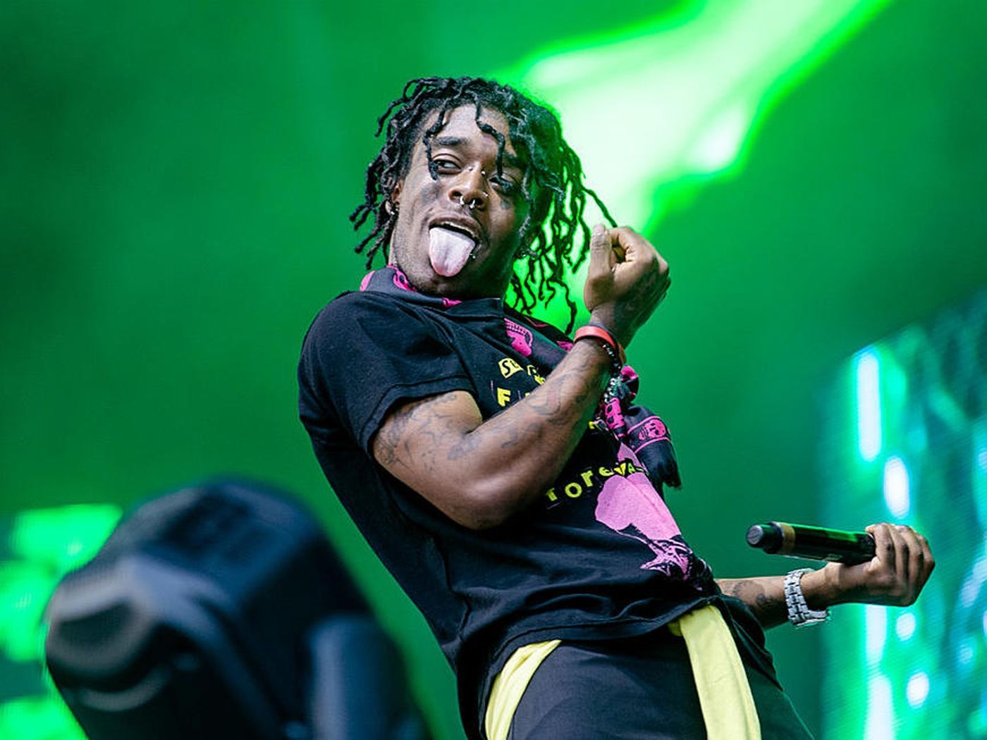 1400x1050 Lil Uzi Vert drops deluxe 'Eternal Atake' album, Desktop