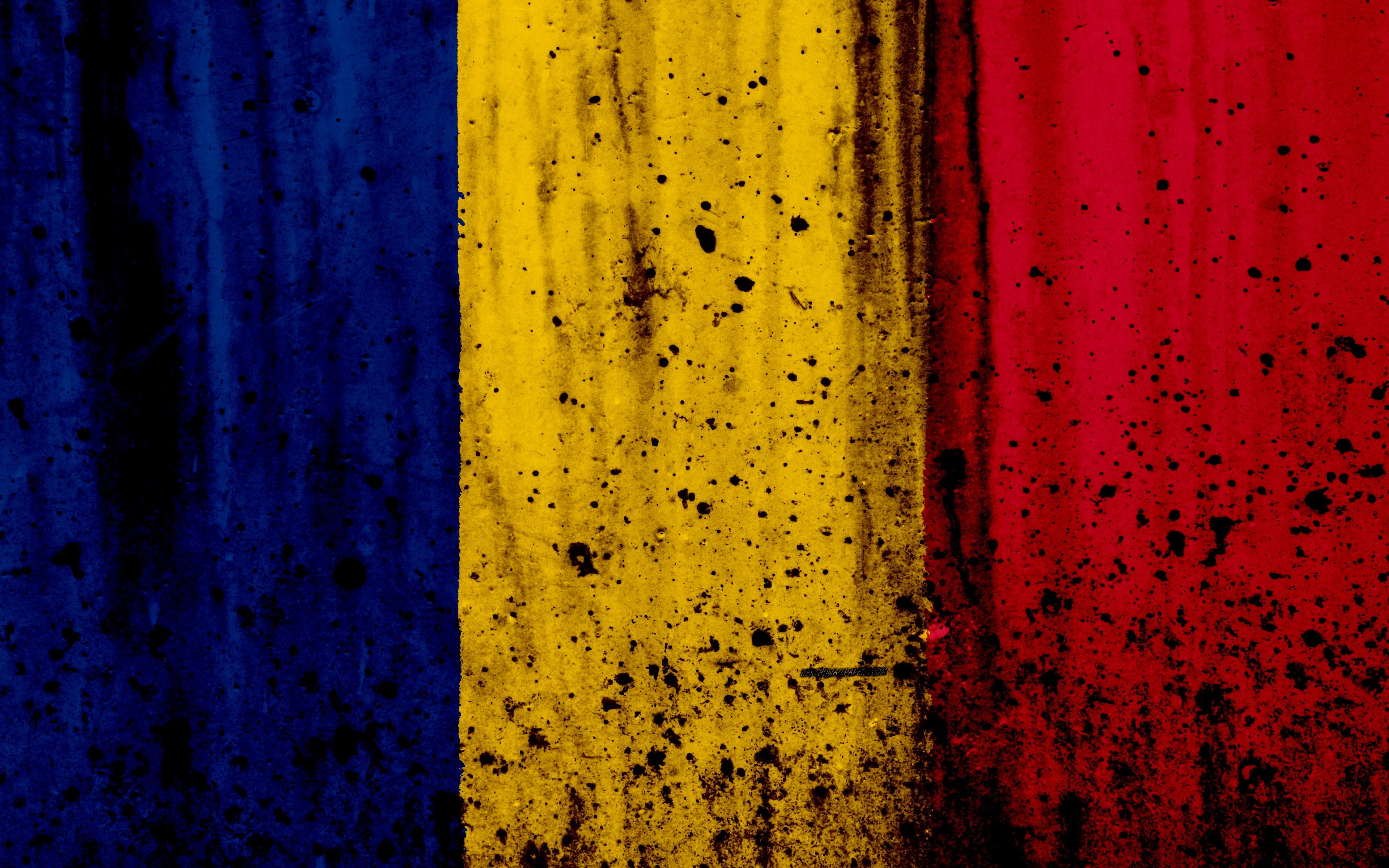 3840x2400 Download wallpaper Chad flag, 4k, grunge, flag of Chad, Africa, Desktop