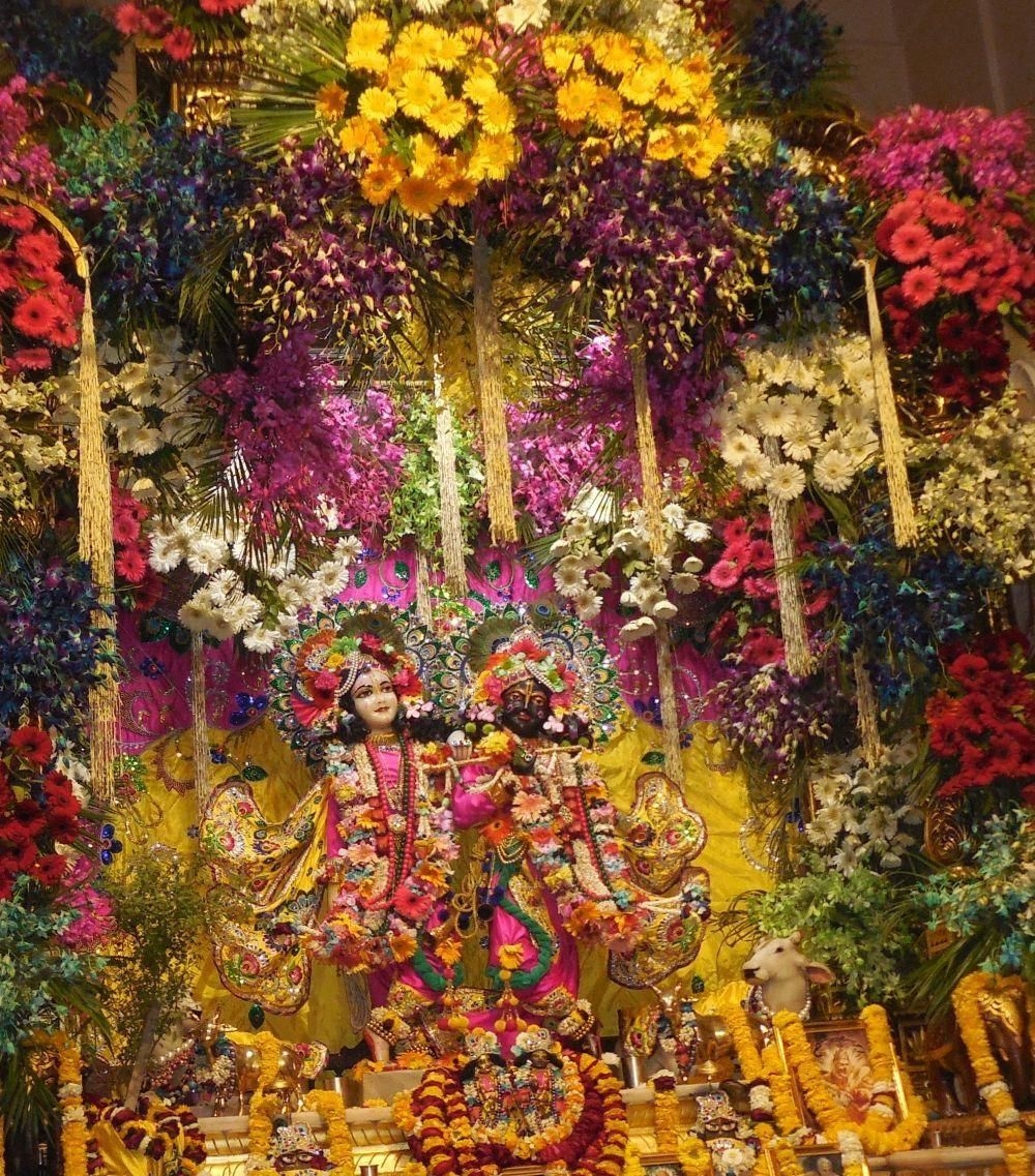 1000x1140 Vrindavan, India. Lord krishna wallpaper, Radha krishna image, Jai shree krishna, Phone