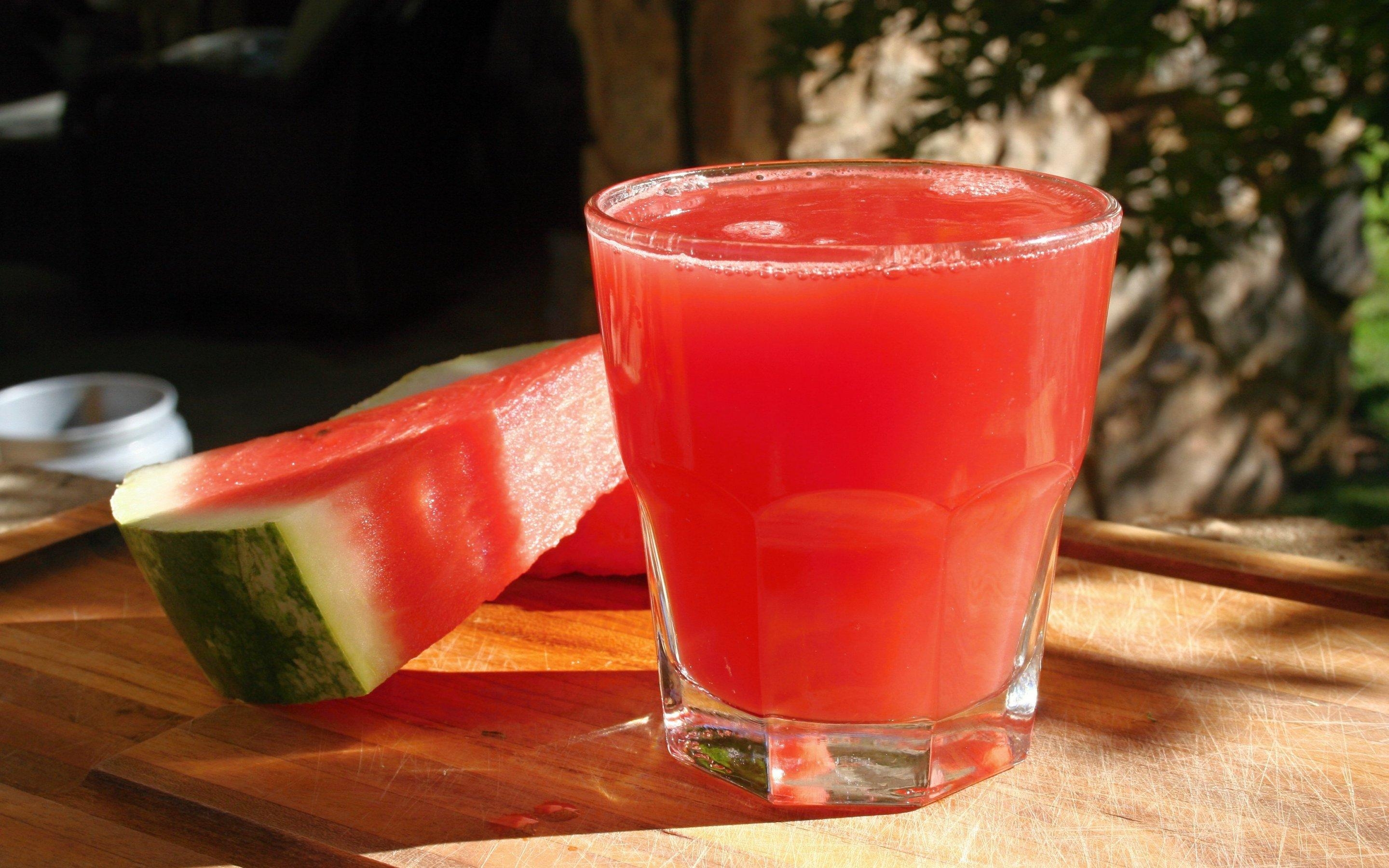 2880x1800 Watermelon Juice Wallpaper 08588, Desktop