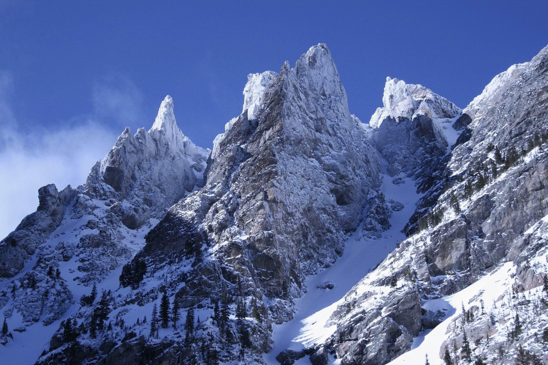 1920x1280 Dragon Tail Couloir, Rocky Mountain National Park, Colorado US, Desktop