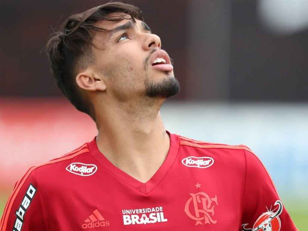 1030x770 Flamengo ainda pode se reforçar e quer renovar o contrato de Paquetá, Desktop