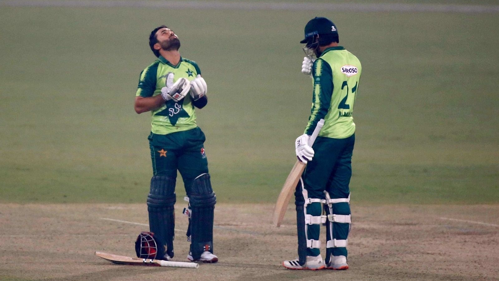 1600x900 Pakistan beat South Africa by 3 runs in 1st T20I, Desktop