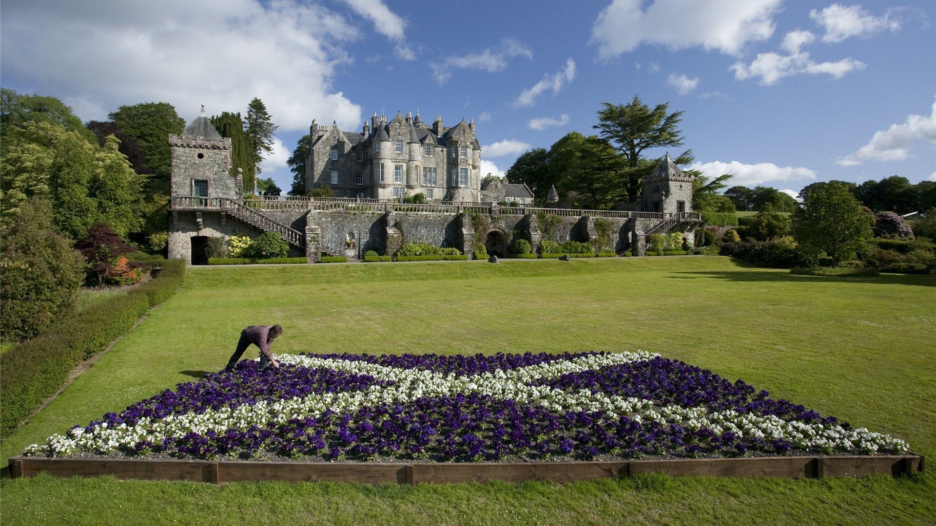 1920x1080 Fantastic Castle With Scottish Flag In Flowers Wallpaper, Desktop