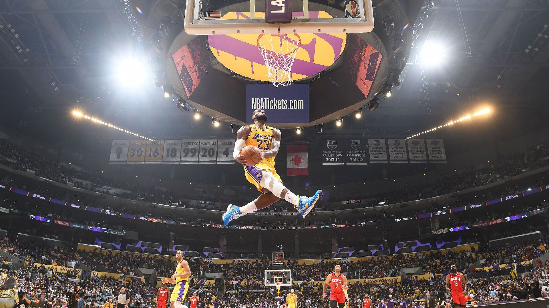 1920x1080 LeBron James dunks: Which photo.in.nba.com, Desktop