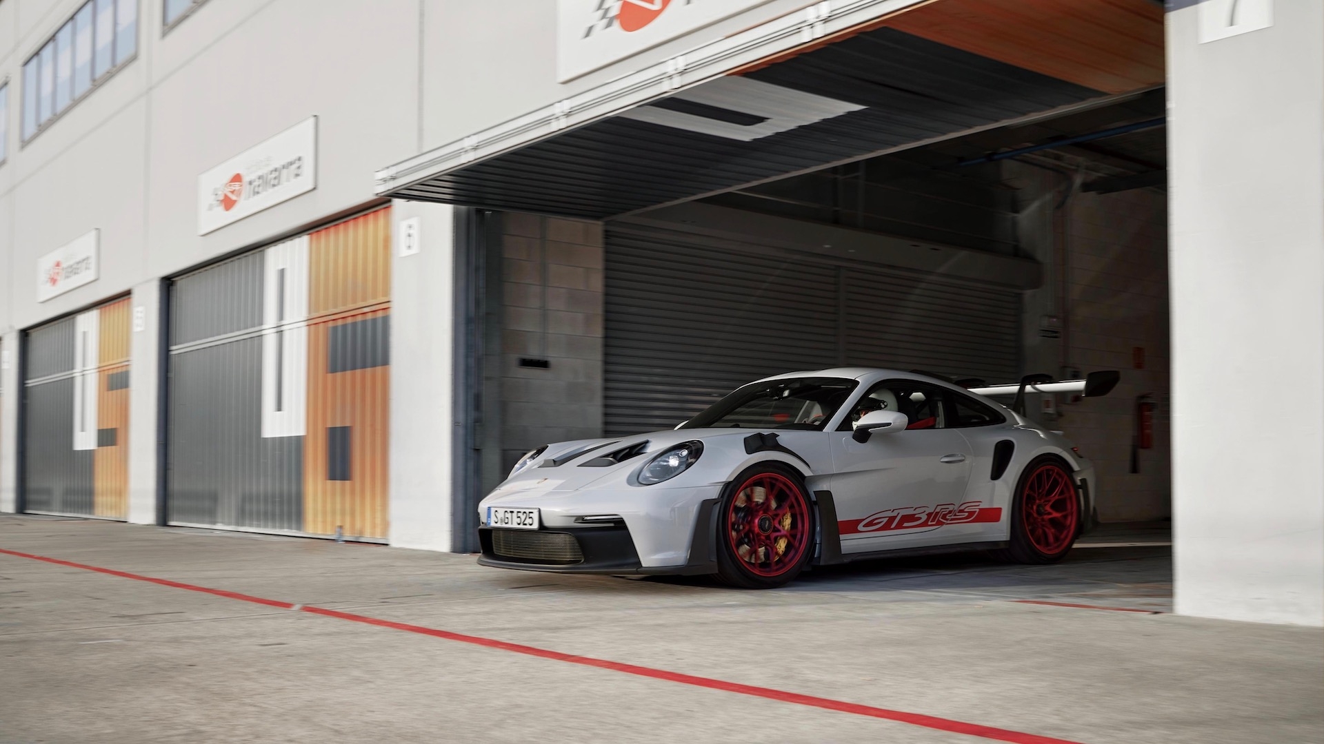 1920x1080 2023 Porsche 911 GT3 RS makes fast faster, Desktop