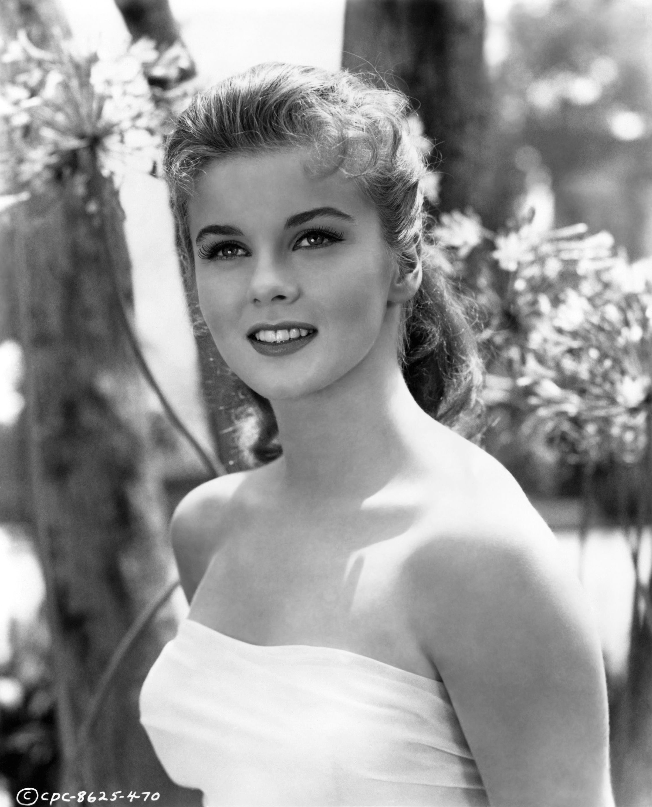 2260x2790 Ann Margret NRFPT. Ann Margret Photo, Ann Margret, Actresses, Phone