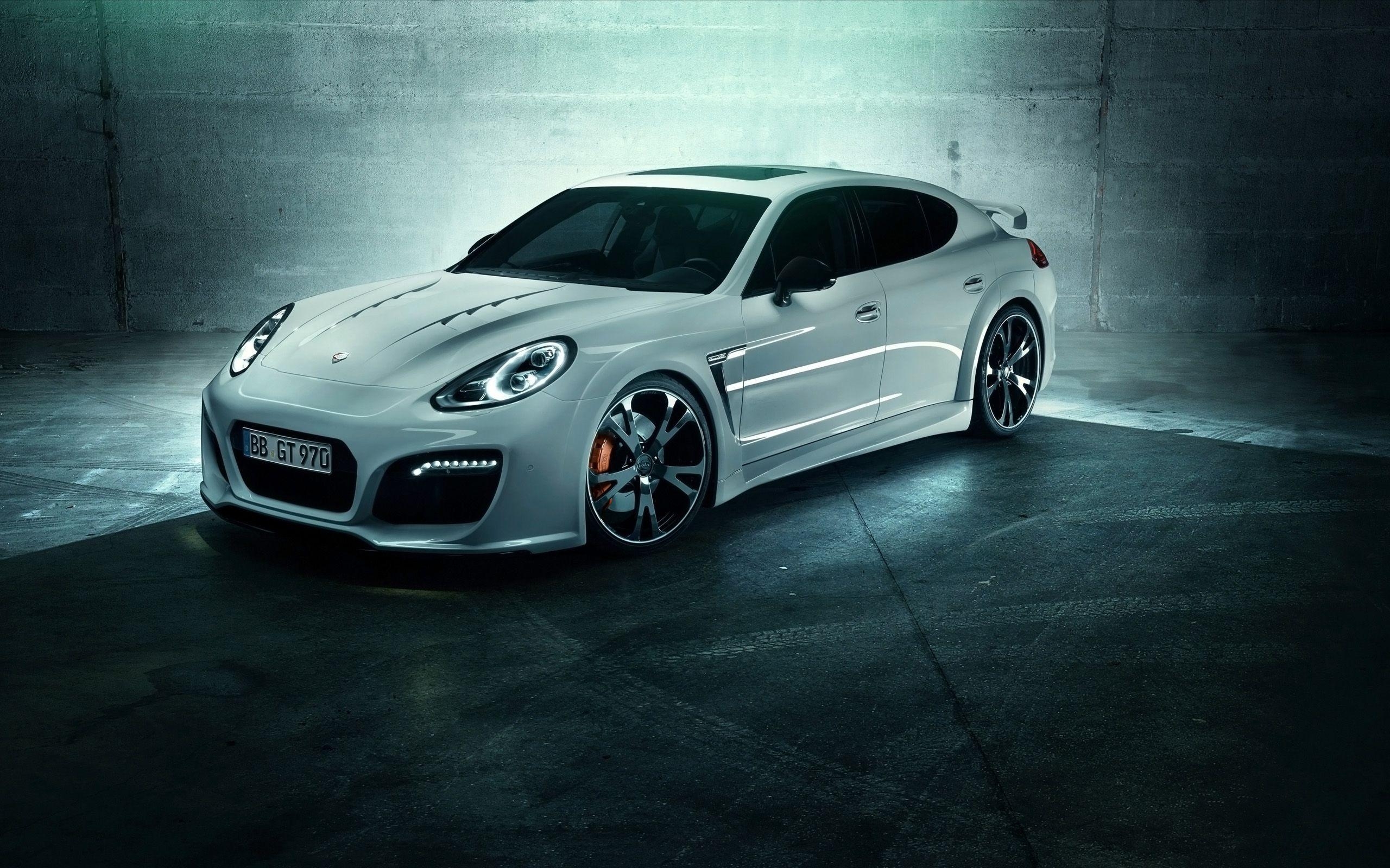 2560x1600 Porsche Panamera Wallpaper, Picture, Image, Desktop