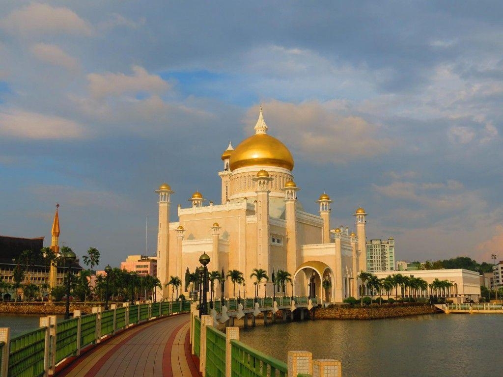 1030x770 Bandar Seri Begawan, Brunei, Desktop