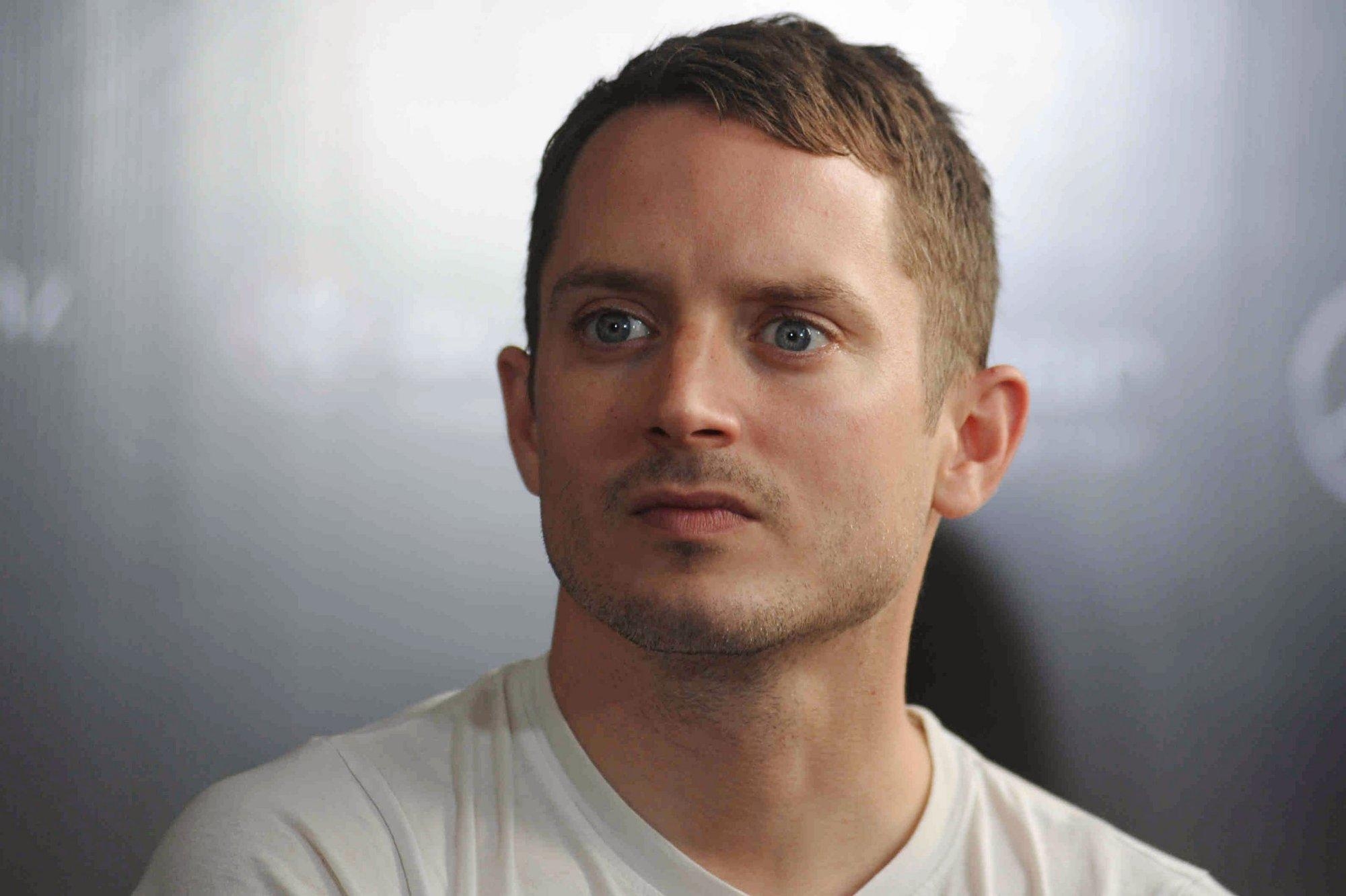 2000x1340 Elijah Wood Wallpaper HD, Desktop