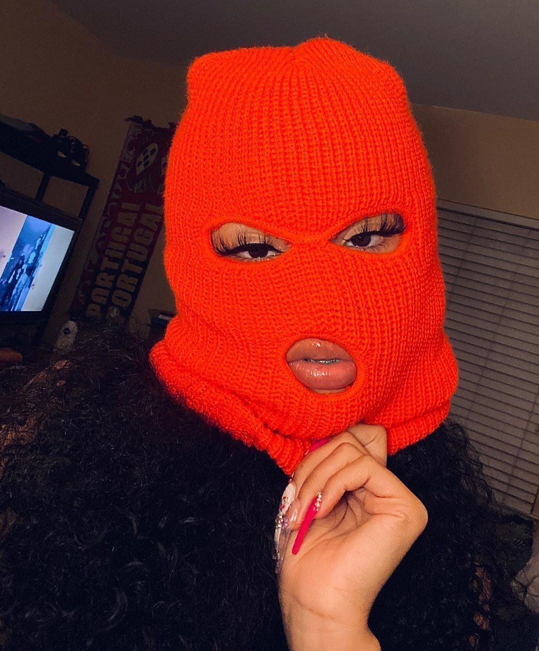 1080x1310 Ski mask gangster Blog. Girl gang aesthetic, Thug girl, Mask girl, Phone