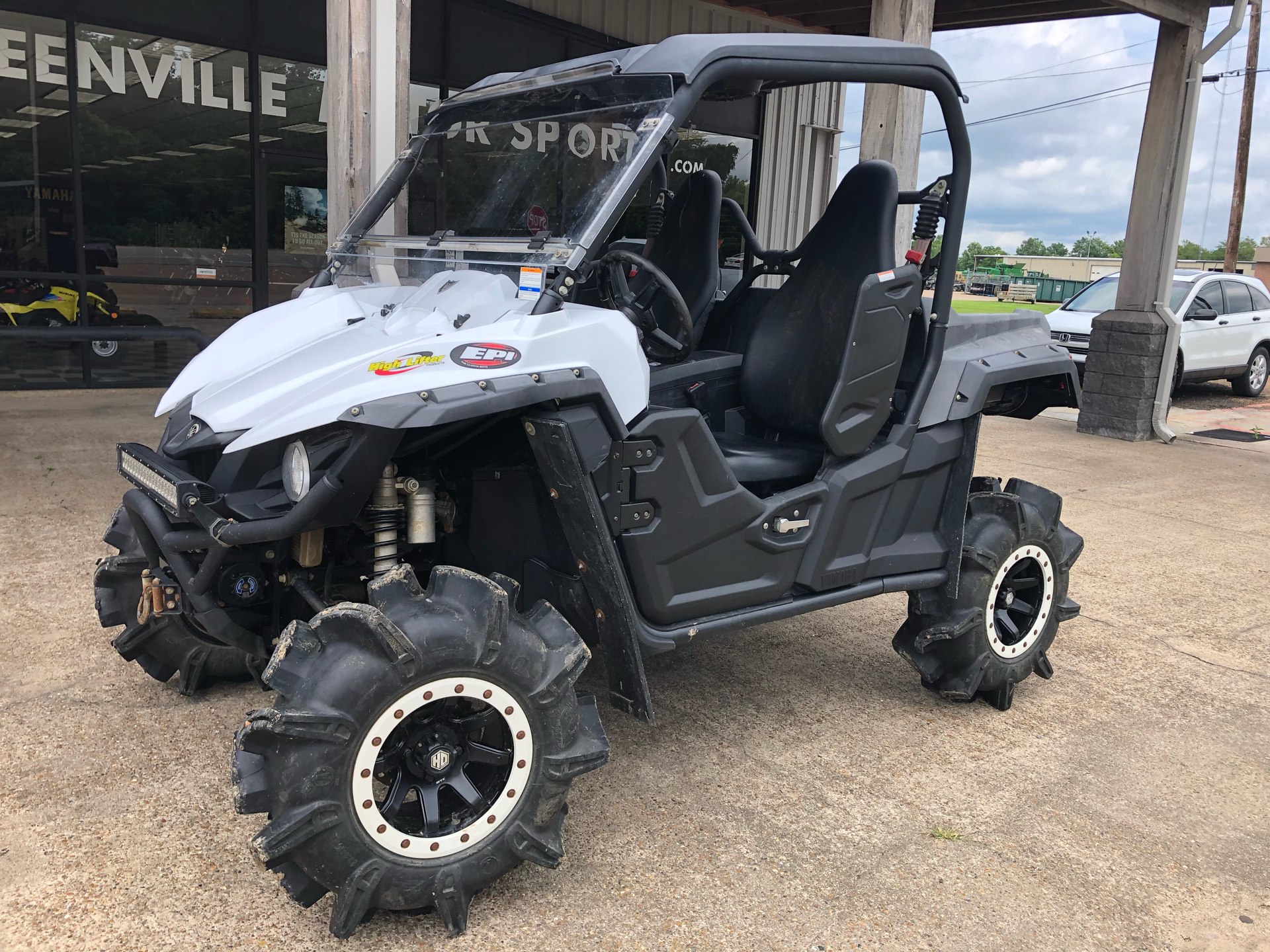 1920x1440 Used 2016 Yamaha Wolverine R Spec EPS (Aluminum Wheels) Alpine White W/ Suntop. Utility Vehicles In Leland MS, Desktop