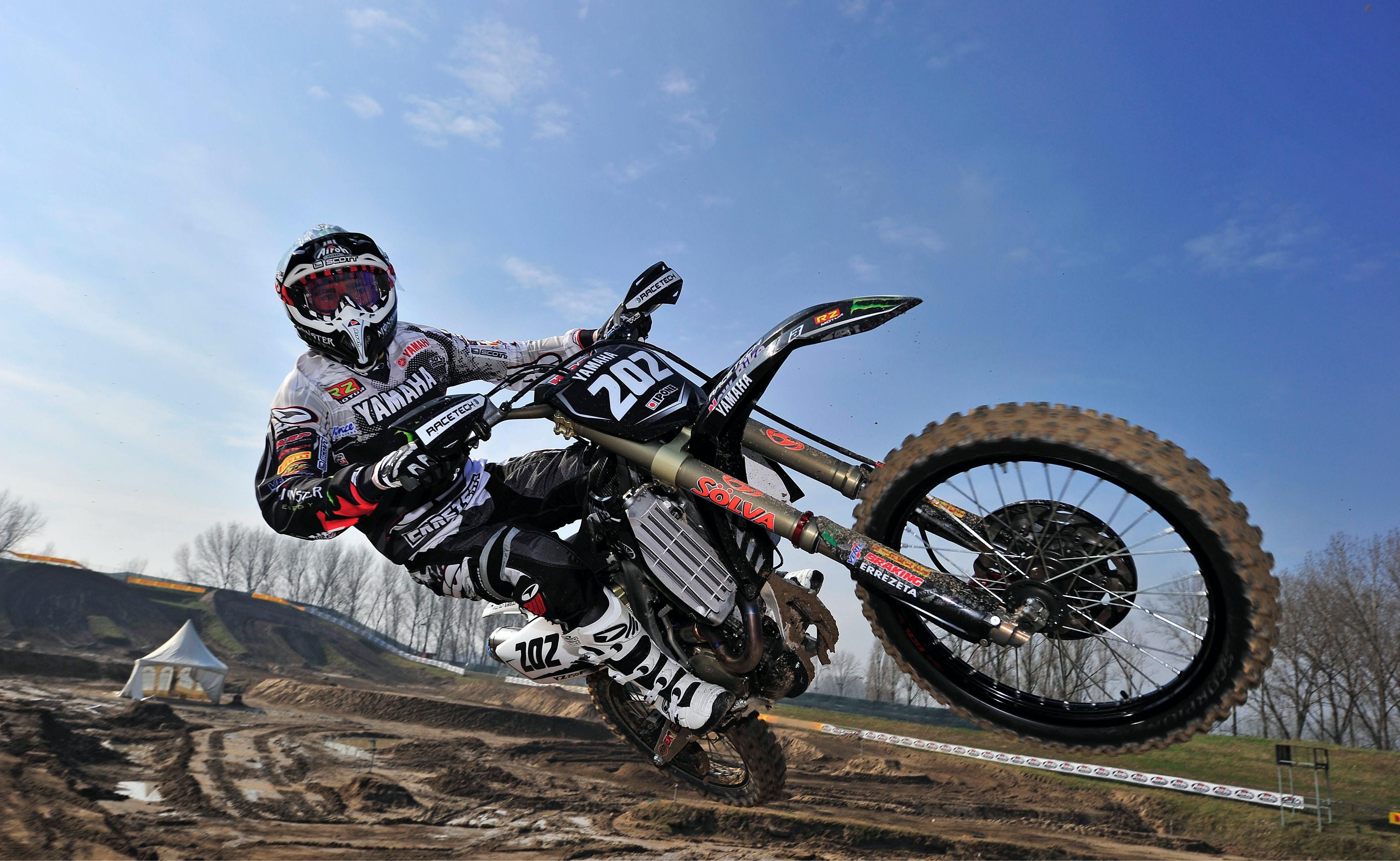 4260x2620 Yamaha dirt bikes motocross wallpaper. PC, Desktop