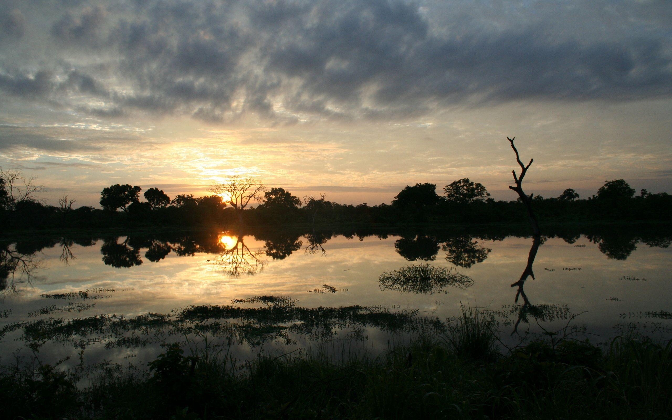 2560x1600 Ghana Wallpaper, Desktop