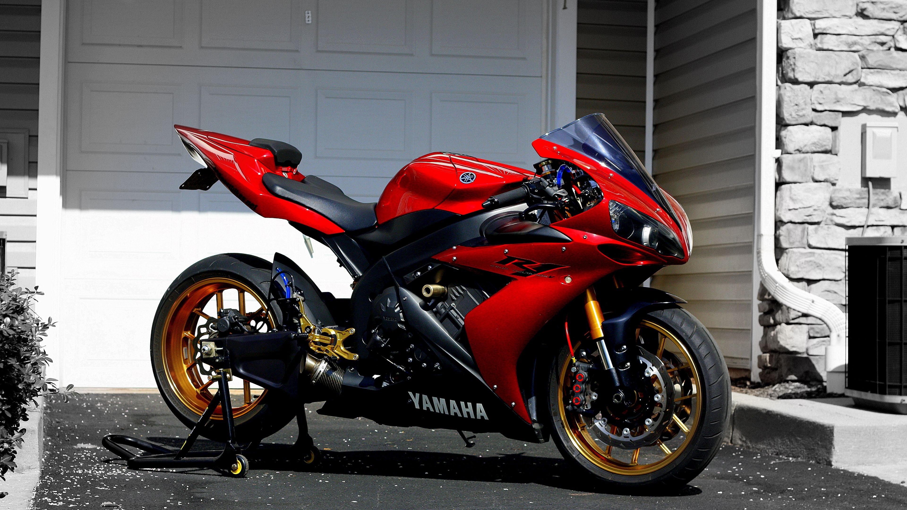 3840x2160 Download wallpaper  yamaha, r red, sportbike 4k uhd 16:9, Desktop