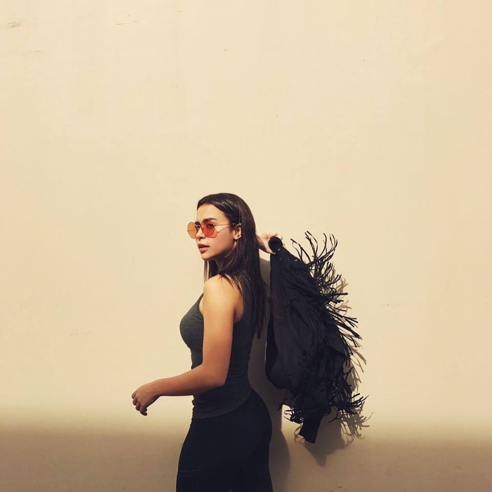 960x960 Yassi pressman, Filipino girl.ph, Phone