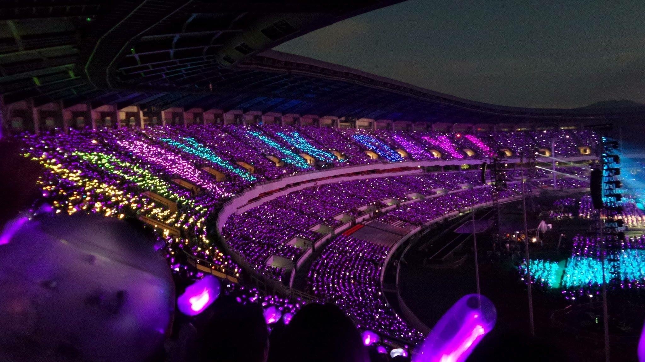 2050x1160 Army bomb ocean. I see oceans. Bts concert, BTS, Bts wallpaper, Desktop