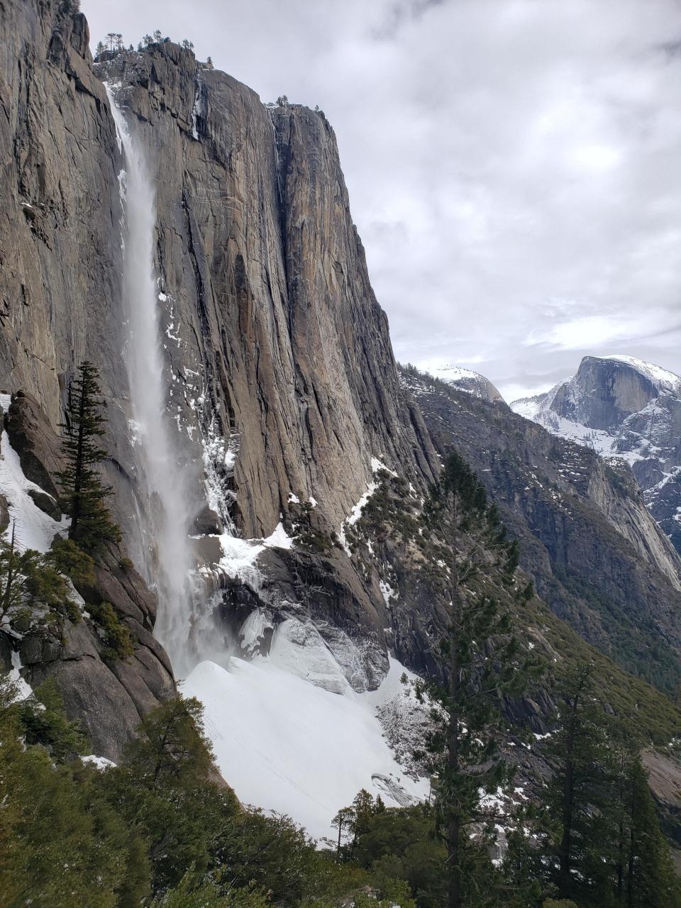 960x1280 My first post on reddit! Yosemite Falls and Half Dome in Yosemite, Phone