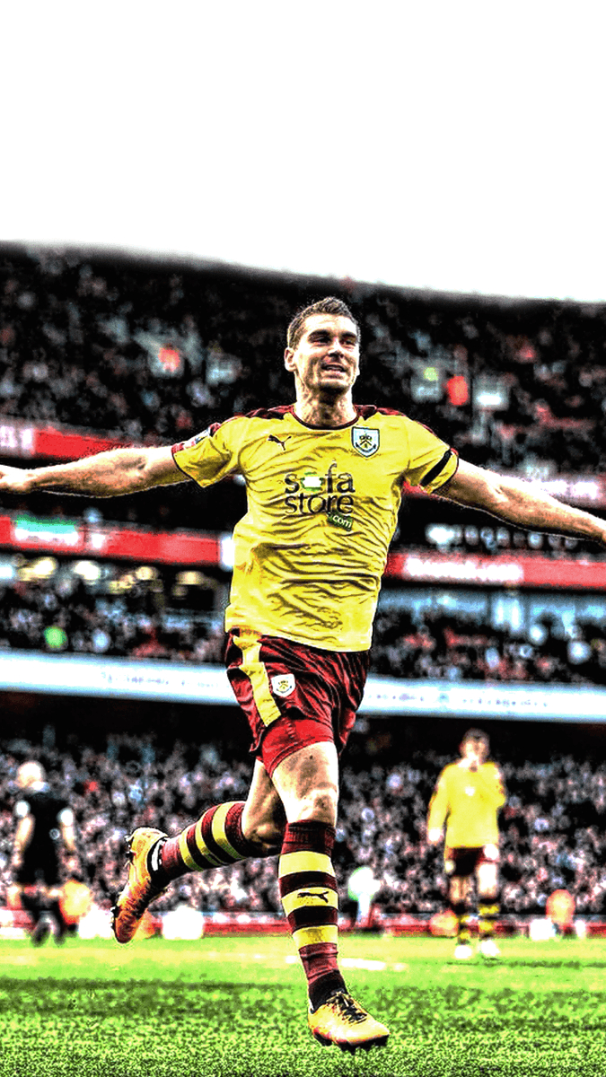 680x1200 Footy Wallpaper Vokes. Wallpaper, Header & Avi, Phone