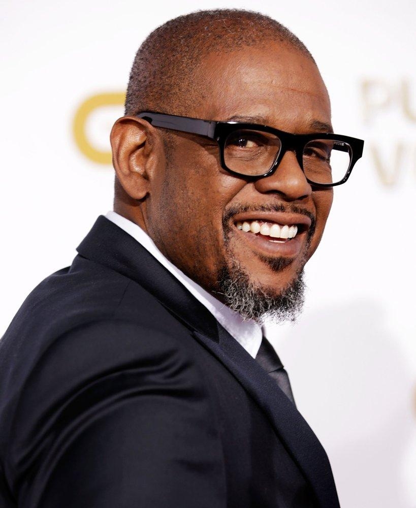 820x1000 Forest Whitaker Movies, Phone