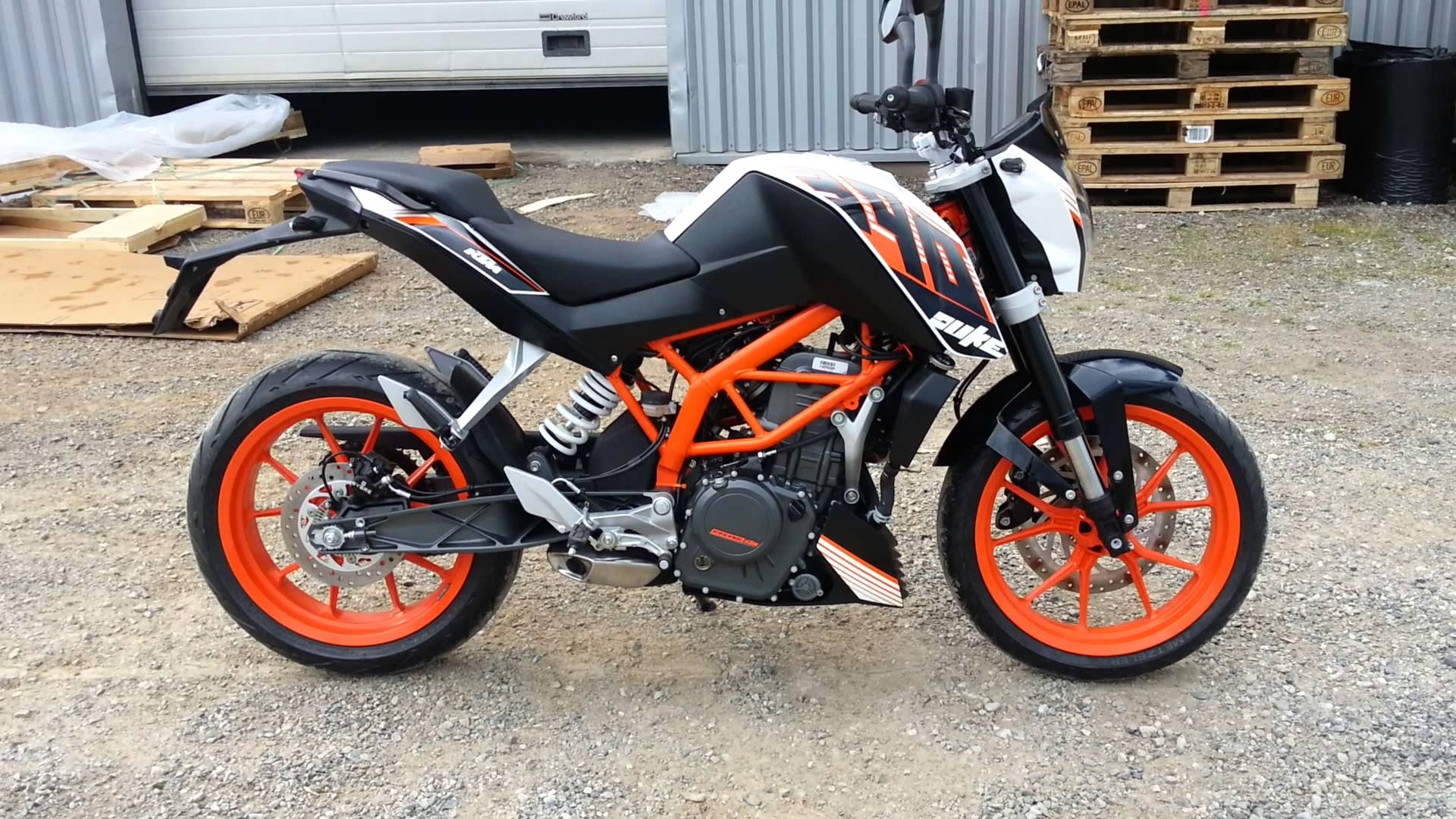 1920x1080 KTM 390 DUKE 2014, Desktop