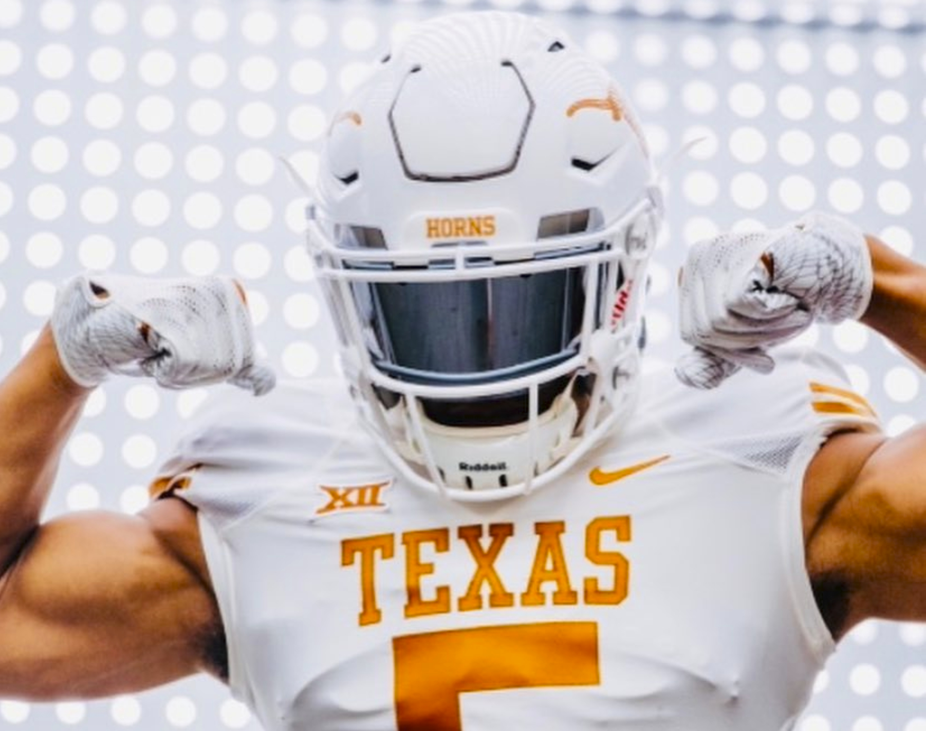 1810x1430 HOOK 'EM! 5 Star 2020 RB Bijan Robinson Commits To Texas Football Brainiacs, Desktop