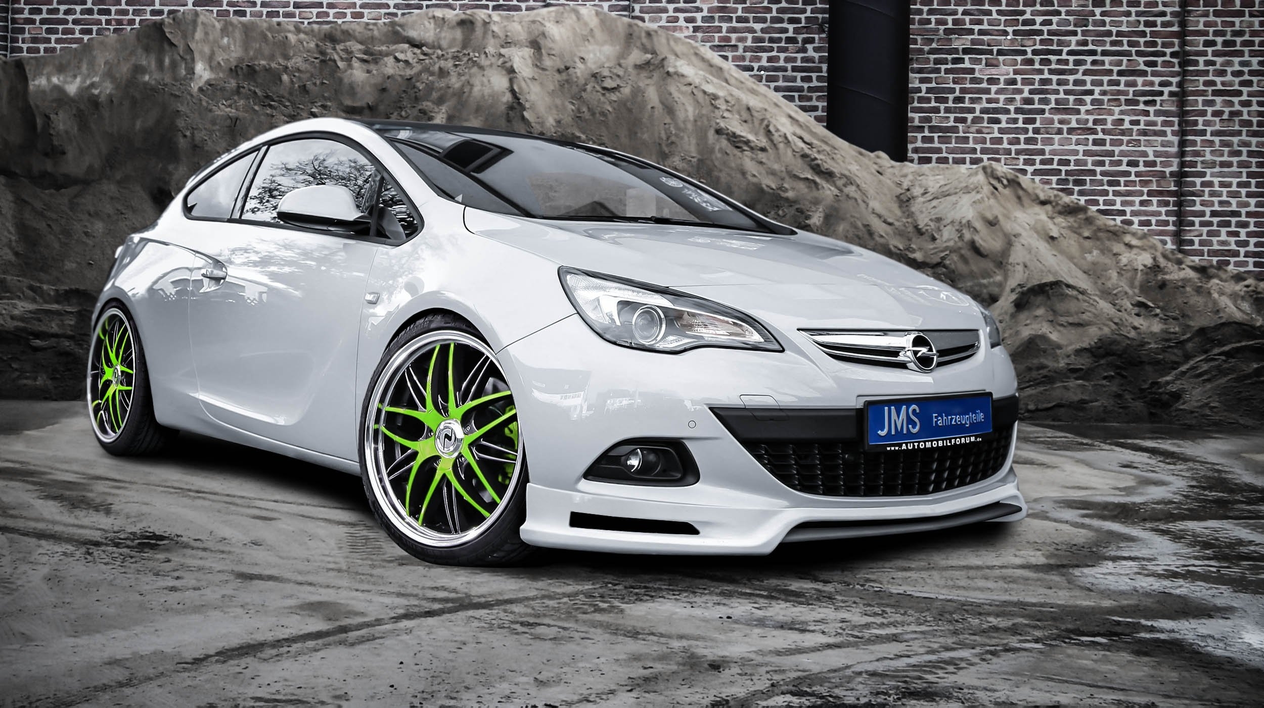 2500x1410 JMS Opel Astra J GTC Coupe, Desktop