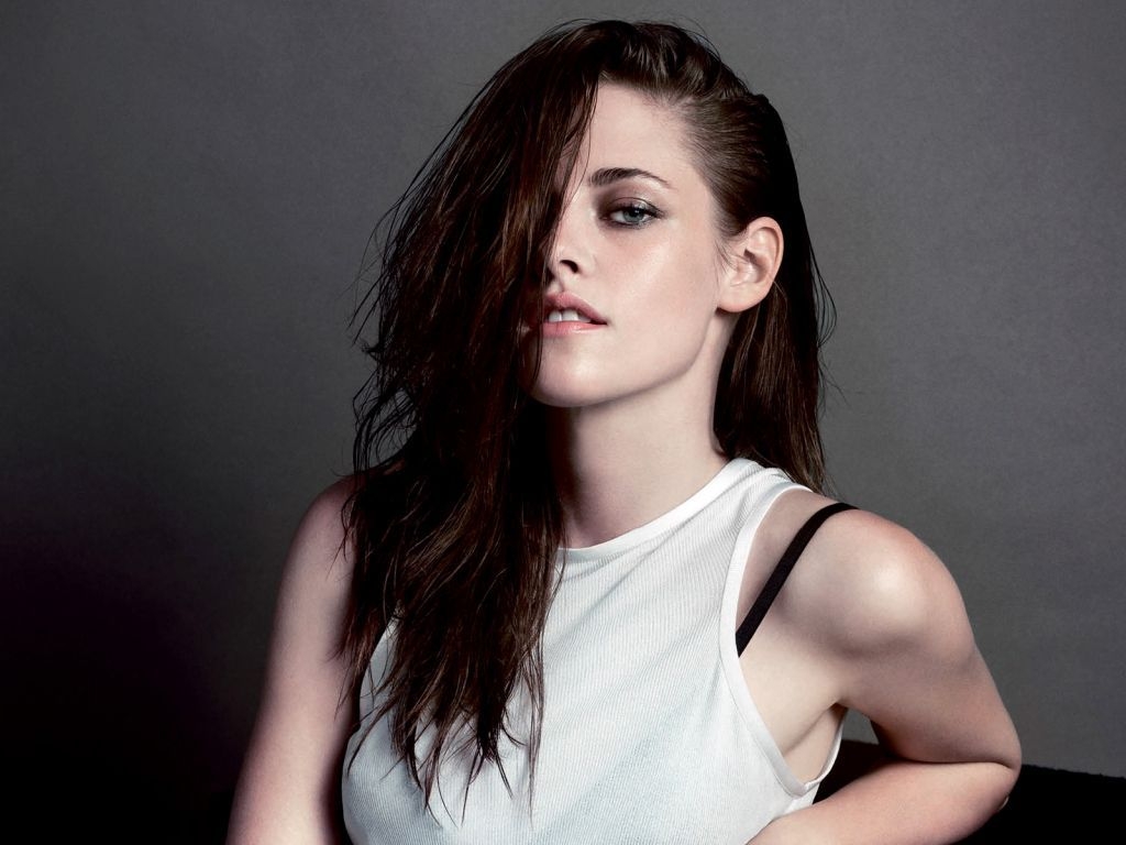 1030x770 kristen 4K wallpaper for your desktop or mobile screen free, Desktop