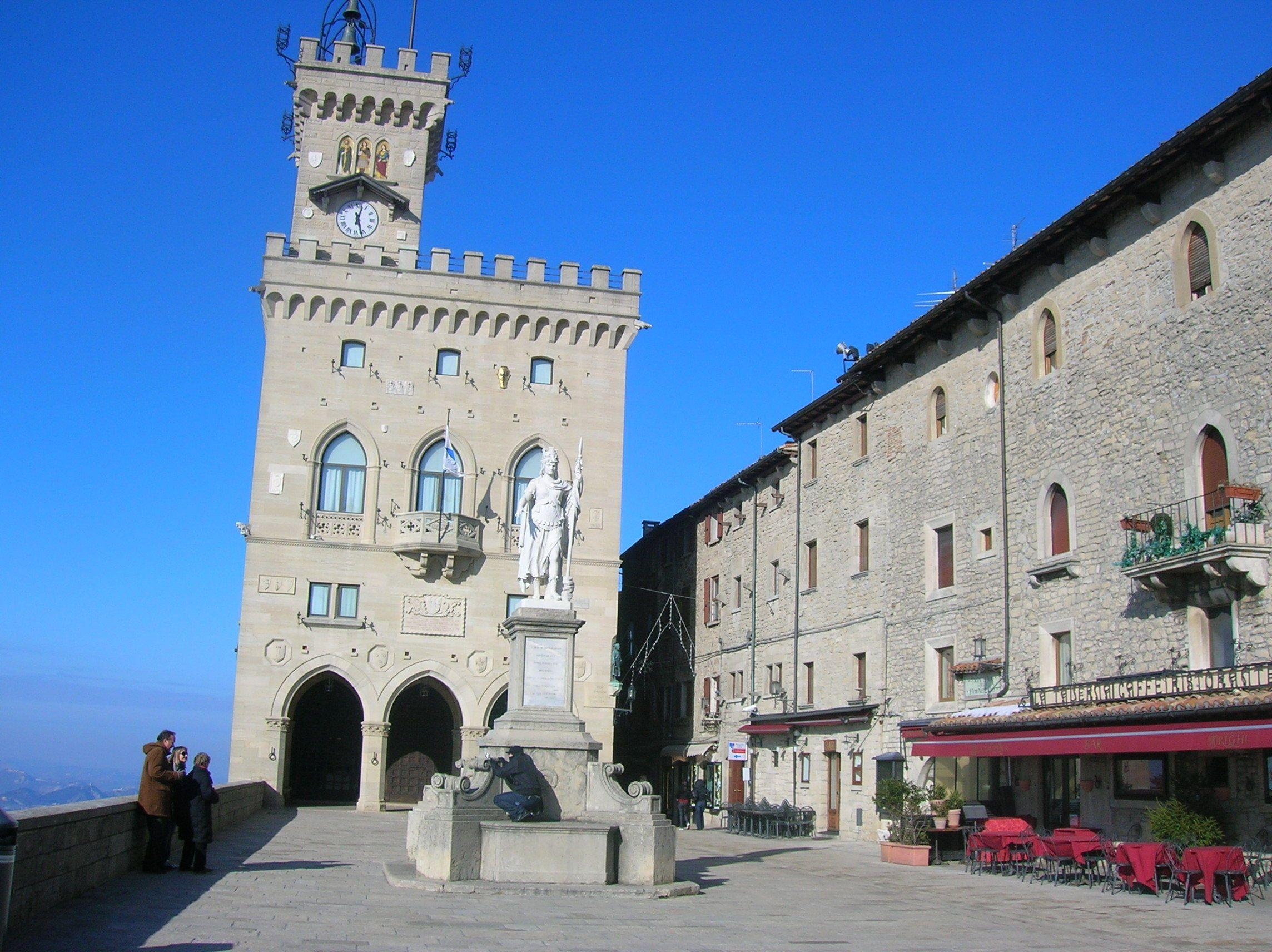 2290x1720 Monument on the square in San Marino, Italy wallpaper and image, Desktop