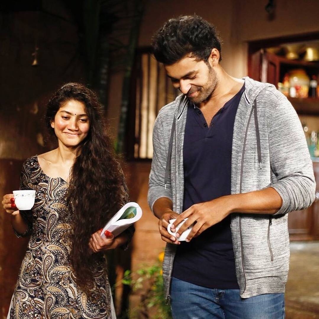 1080x1080 Fidaa Movie HD Photo Stills. Varun Tej, Sai Pallavi Image, Phone