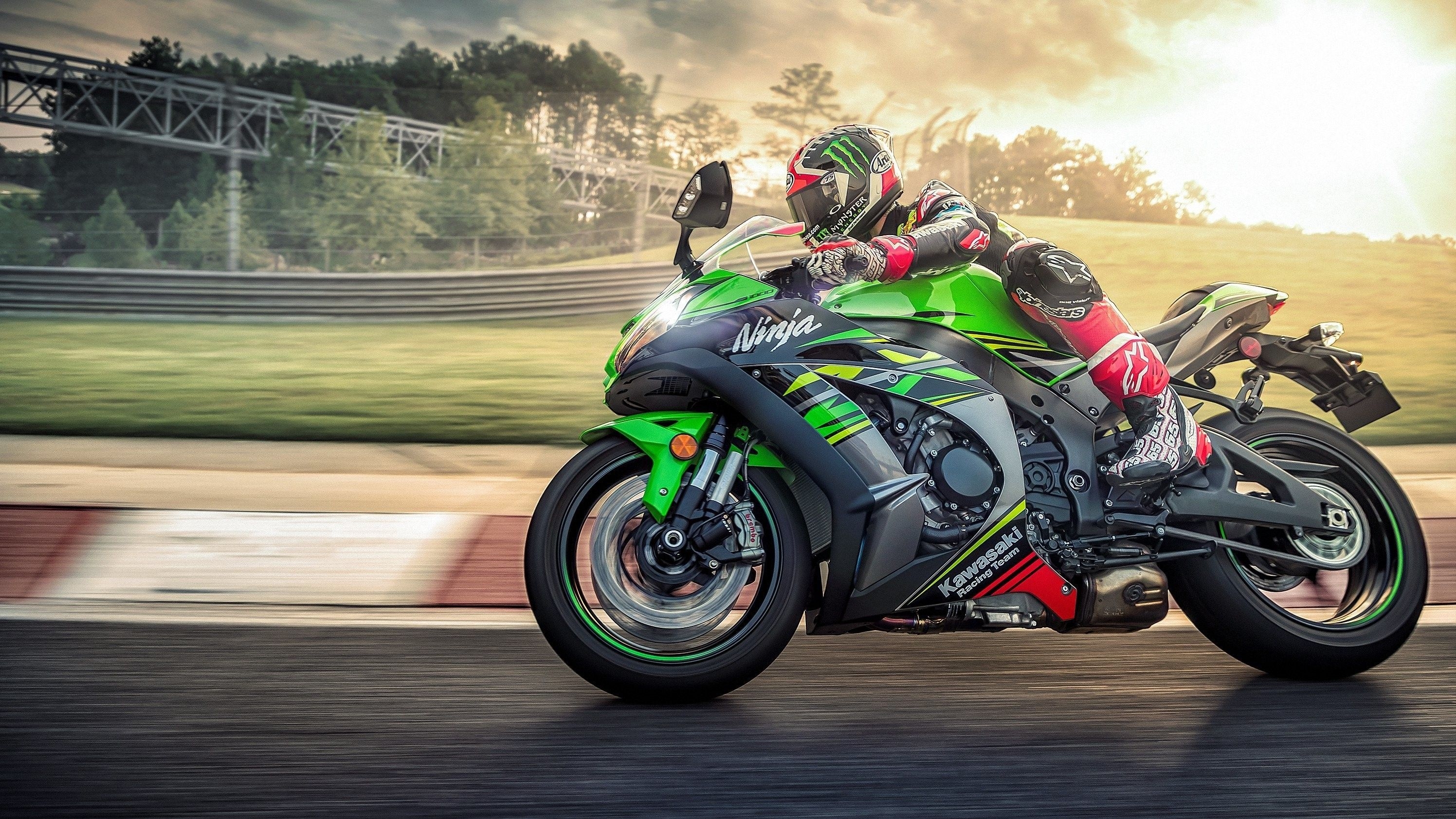 3000x1690 Kawasaki Ninja ZX 10R Motorcycle, Desktop