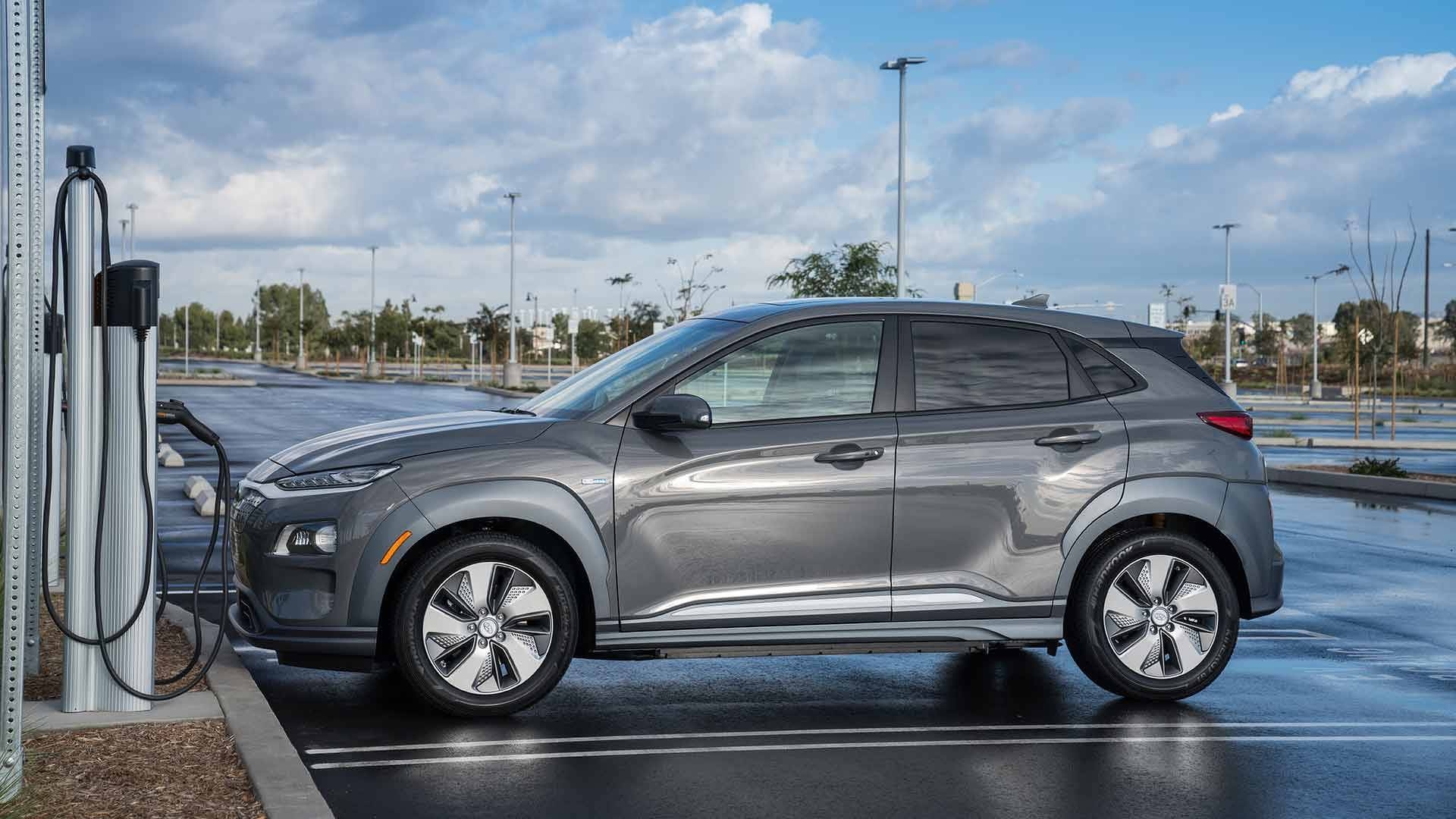 1920x1080 VWVortex.com Kona Electric crossover unveiled with two, Desktop