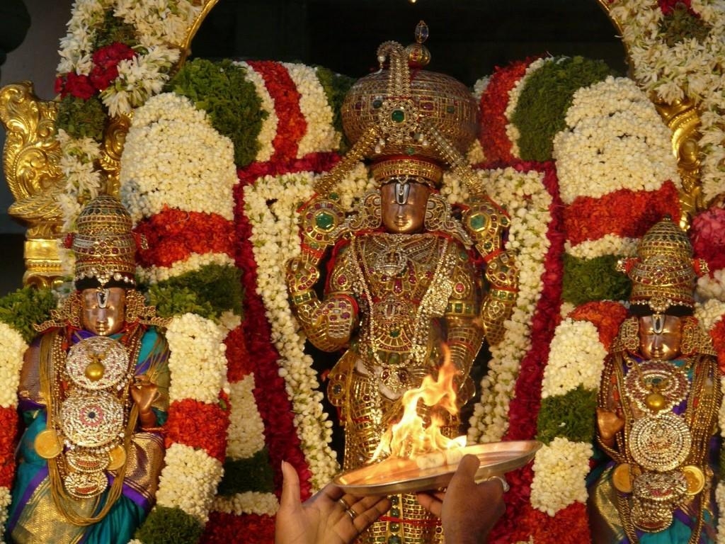 1030x770 Rare Photo of Balaji from Lord Sri Venkateswara temple at Tirupati, Desktop