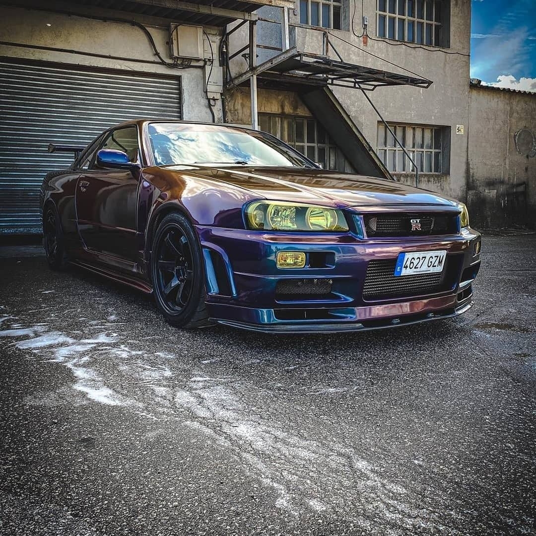 1080x1080 Midnight Purple R34 GTR. Nissan gtr, Phone