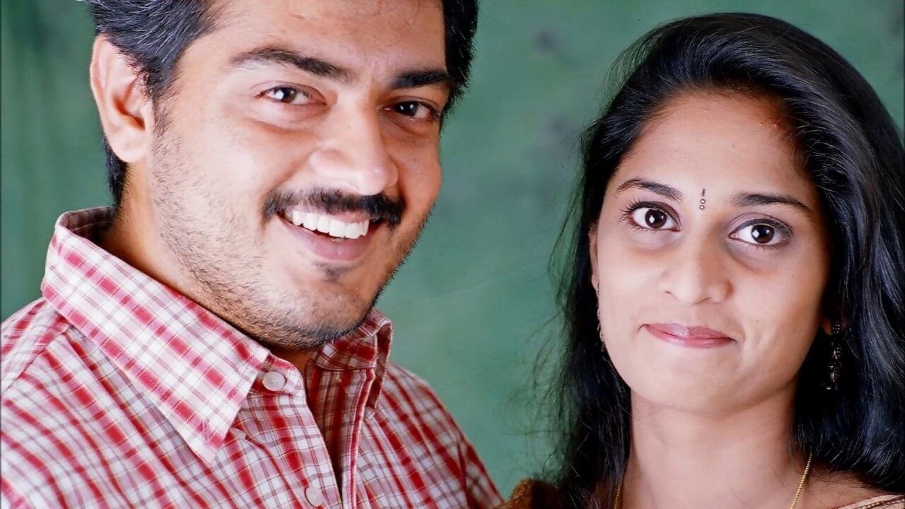 1280x720 Shalini Ajith Wiki, Biography, Age, Family, Kids, Movies, Image, Desktop