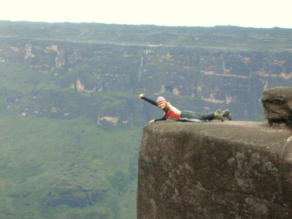 1030x770 Stunning Mount Roraima, Desktop