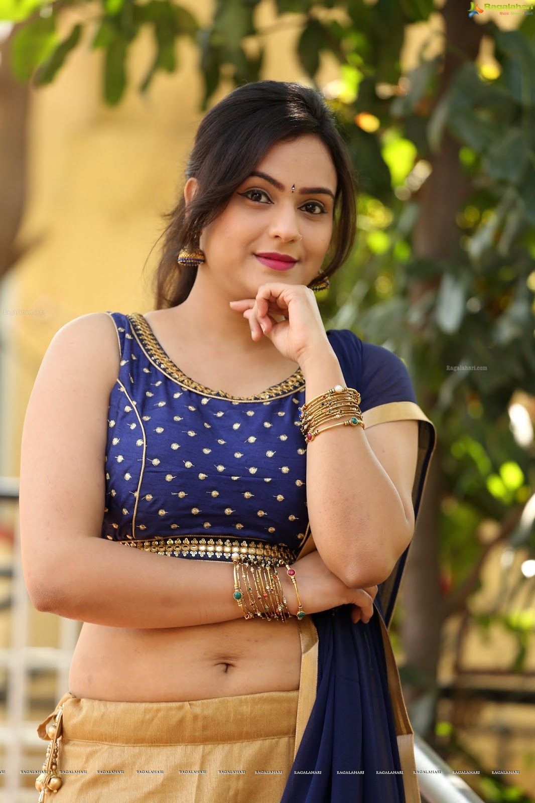 1070x1600 Hot Navel Pics in Lehenga Choli of Telugu Heroine Priyansha Dubey Indian Actress and Videos of beautiful actress, Phone